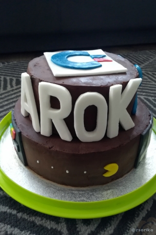 Arok Party torta